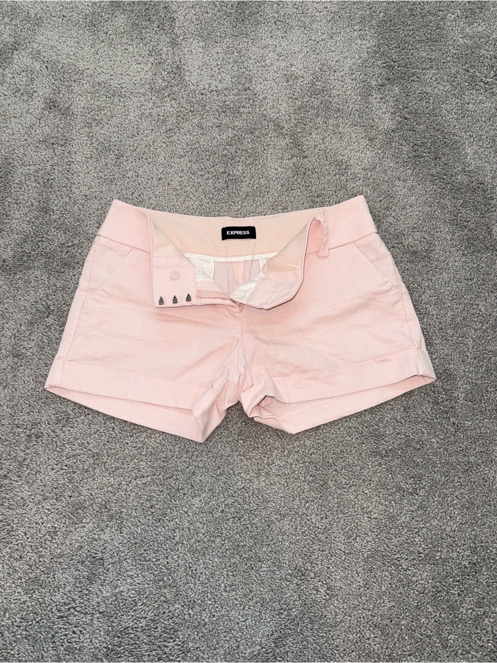 Express Light Pink Shorts - Picture 3 of 4